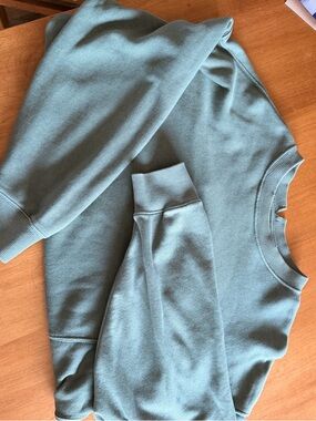 aerie Ribbed Crewneck Pullover in Sage Green